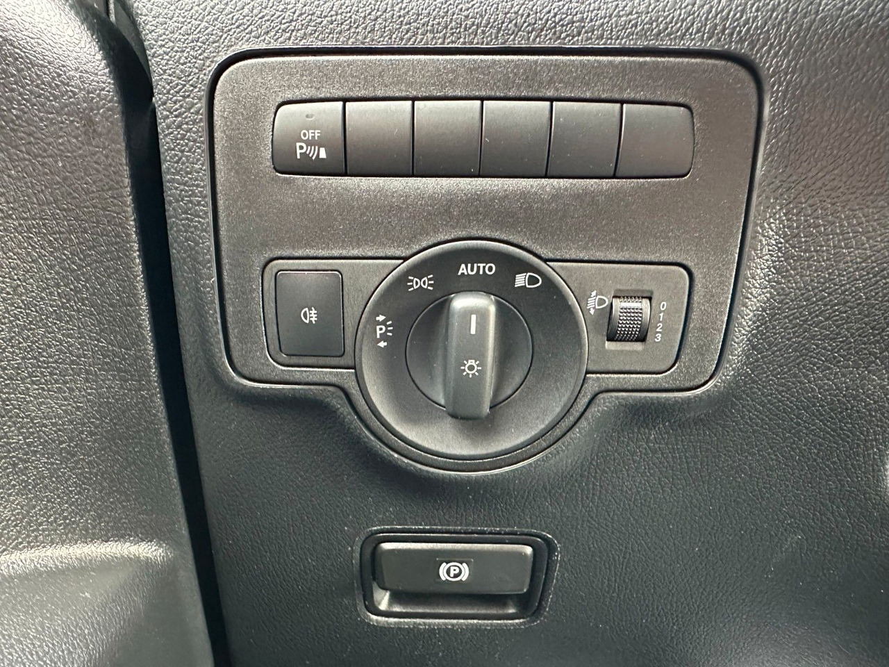 Kleine bestelwagen Mercedes-Benz Vito 116 CDI Extralang Klima Kamera SHZ: afbeelding 19