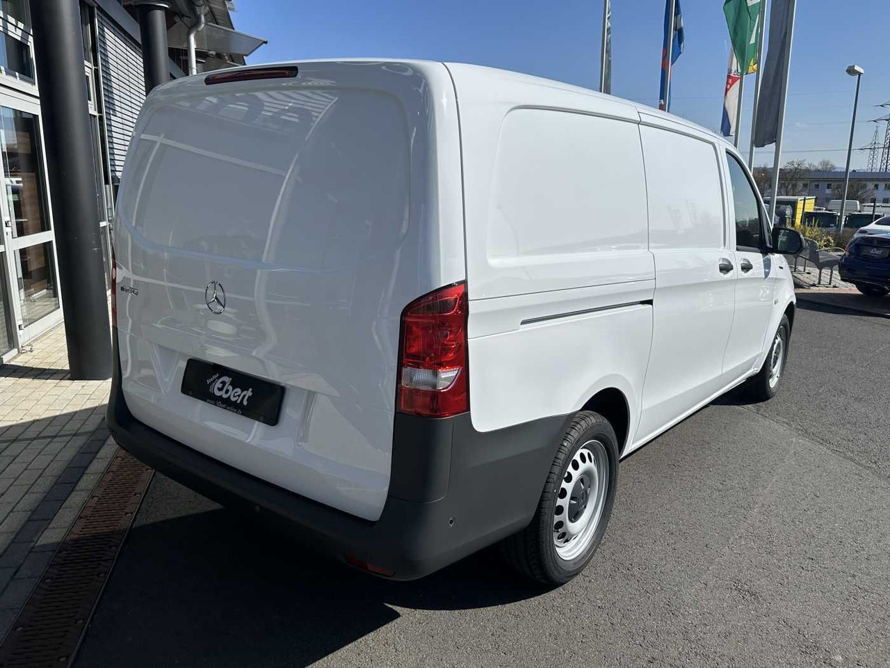 Mercedes-Benz eVito 112 Klima Kamera Audio 30 Sitzheiz Tempom. - Kleine bestelwagen, Elektrische bedrijfswagen: afbeelding 4 Mercedes-Benz eVito 112 Klima Kamera Audio 30 Sitzheiz Tempom. - Kleine bestelwagen, Elektrische bedrijfswagen: afbeelding 4