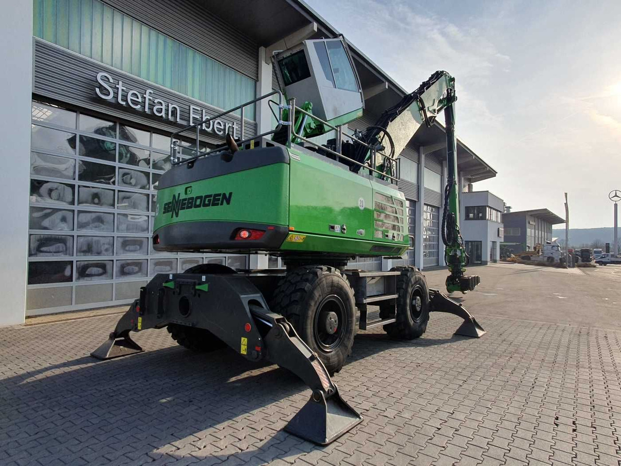 Sennebogen 728 / inkl. Albach Greifersäge & SW / nur 2.016h - Overslagkraan: afbeelding 4 Sennebogen 728 / inkl. Albach Greifersäge & SW / nur 2.016h - Overslagkraan: afbeelding 4
