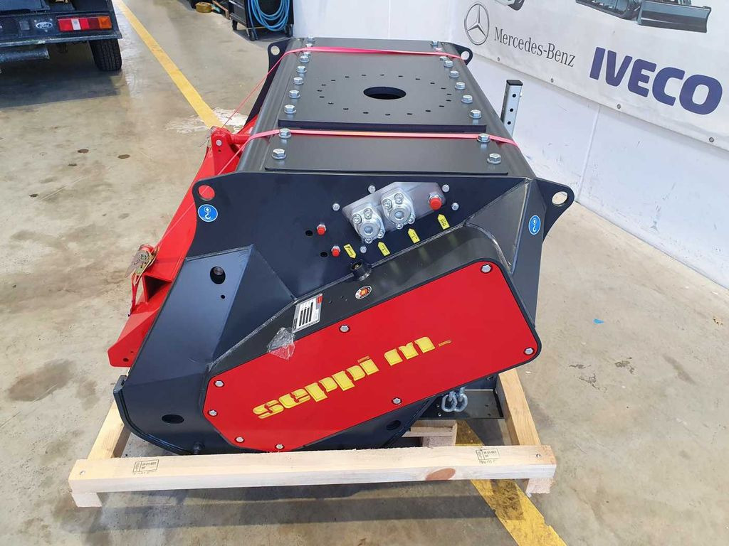 Seppi M. BMS 125 / 13-30t /Forstmulcher/lagernd! Seppi M. BMS 125 / 13-30t /Forstmulcher/lagernd! - Bosfrees: afbeelding 4 Seppi M. BMS 125 / 13-30t /Forstmulcher/lagernd! Seppi M. BMS 125 / 13-30t /Forstmulcher/lagernd! - Bosfrees: afbeelding 4