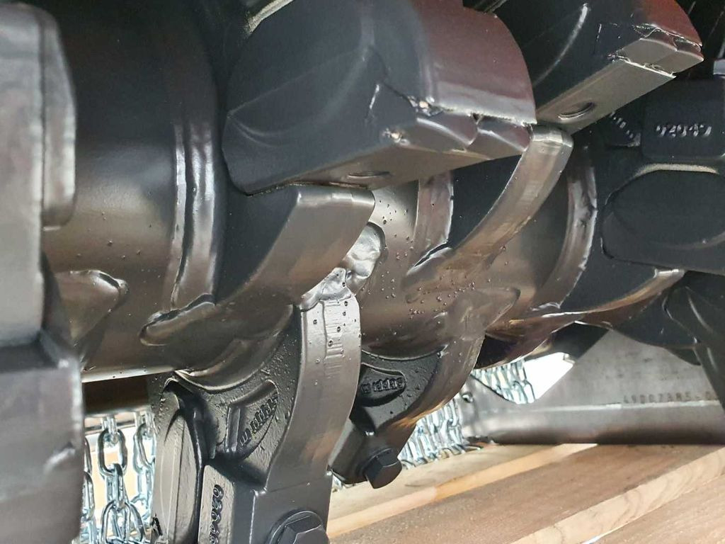 Nieuw Bosfrees Seppi M. BMS-F 125 Forstmulcher 10-20to lagernd: afbeelding 10 Nieuw Bosfrees Seppi M. BMS-F 125 Forstmulcher 10-20to lagernd: afbeelding 10