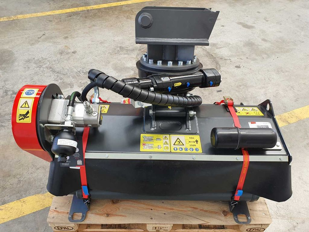 Seppi M. H3 105 /2-5to Mulcher Drehkranz lagernd Seppi M. H3 105 /2-5to Mulcher Drehkranz lagernd - Bosfrees: afbeelding 5 Seppi M. H3 105 /2-5to Mulcher Drehkranz lagernd Seppi M. H3 105 /2-5to Mulcher Drehkranz lagernd - Bosfrees: afbeelding 5