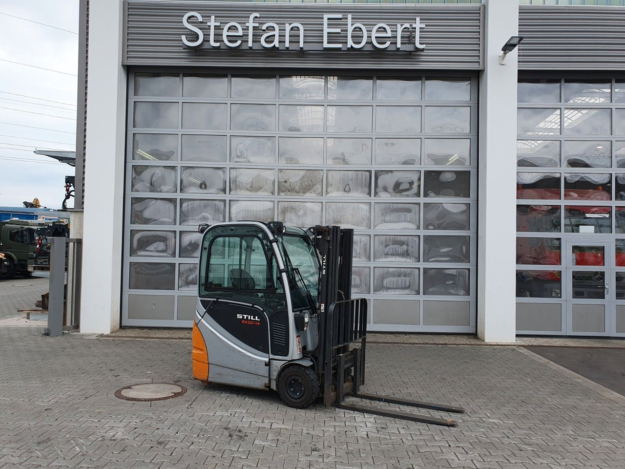 Still RX 20-14 / Triplex: 4,3m / nur 2.328h / SS - Elektrische heftruck: afbeelding 1 Still RX 20-14 / Triplex: 4,3m / nur 2.328h / SS - Elektrische heftruck: afbeelding 1