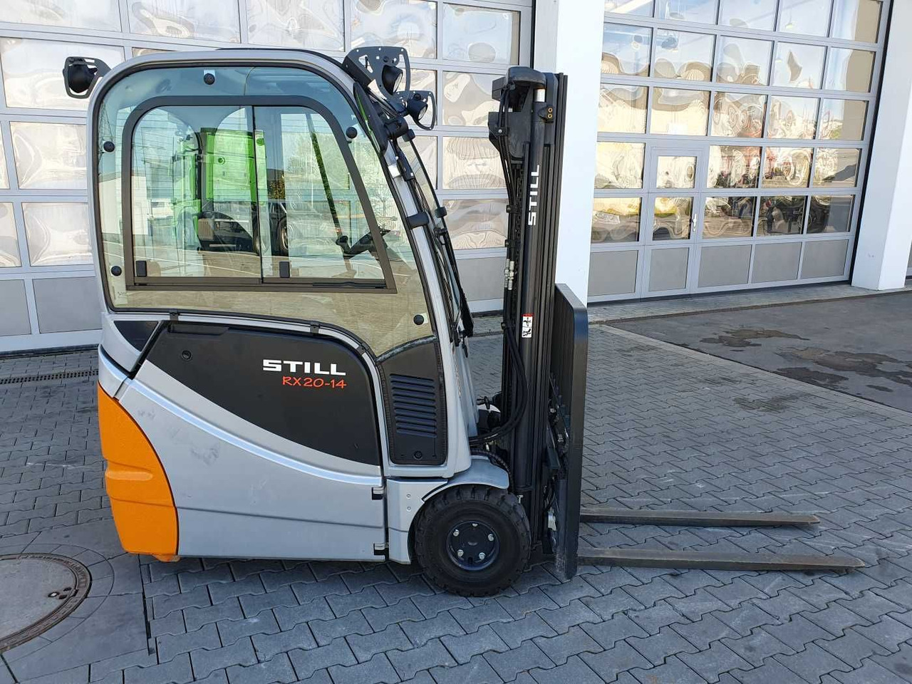 Still RX20-14 / 2016 / Triplex: 4.60m! / 271h / SS - Elektrische heftruck: afbeelding 2 Still RX20-14 / 2016 / Triplex: 4.60m! / 271h / SS - Elektrische heftruck: afbeelding 2