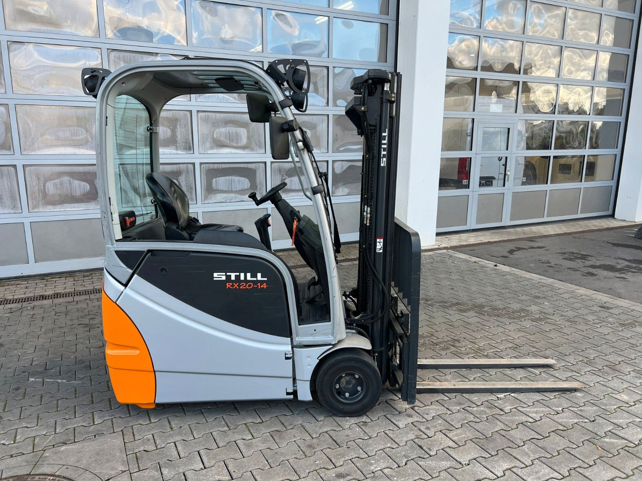 Still RX20-14 / Triplex: 4.60m! / nur 2.438h! / SS - Elektrische heftruck: afbeelding 3 Still RX20-14 / Triplex: 4.60m! / nur 2.438h! / SS - Elektrische heftruck: afbeelding 3