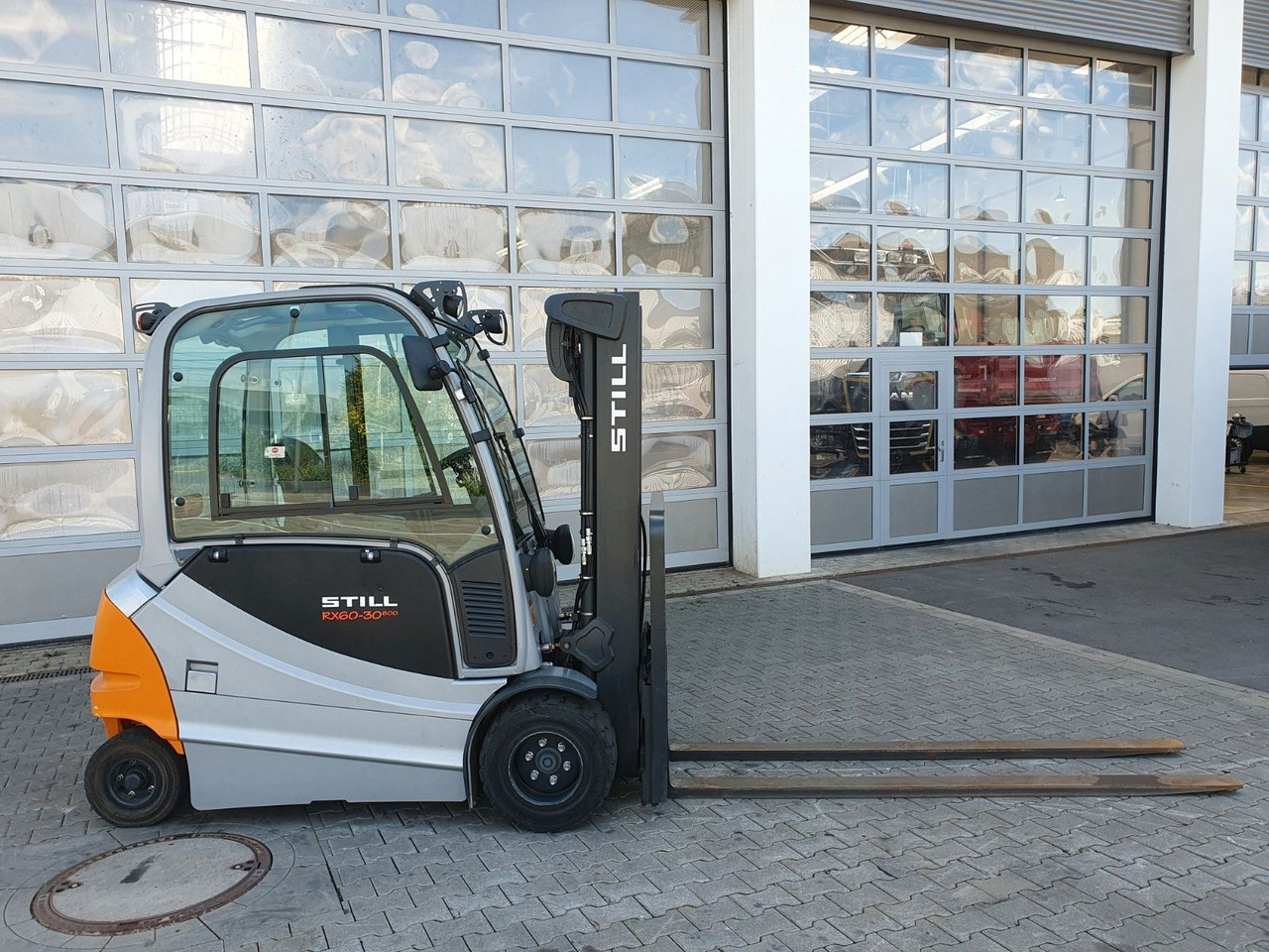 Still RX60-30L/600 - Triplex: 4,6m / nur 1.245h / SS - Elektrische heftruck: afbeelding 3 Still RX60-30L/600 - Triplex: 4,6m / nur 1.245h / SS - Elektrische heftruck: afbeelding 3