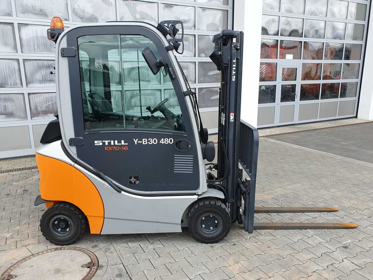 Still RX70-16 / Triplex: 4.60m / nur 789h! / 1.600kg - Diesel heftruck: afbeelding 2 Still RX70-16 / Triplex: 4.60m / nur 789h! / 1.600kg - Diesel heftruck: afbeelding 2