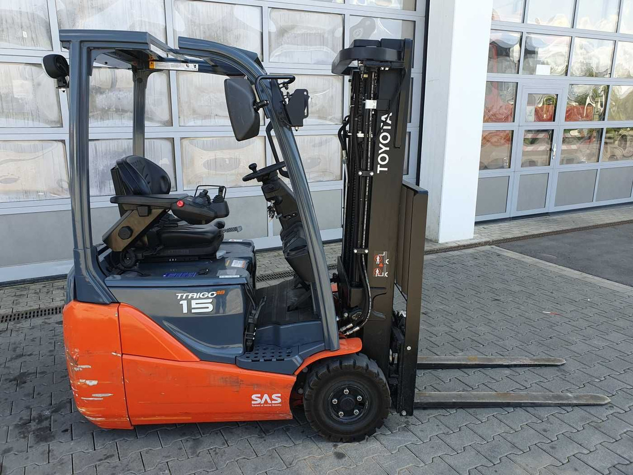 Toyota 8FBET15 / Triplex: 4.30m / nur 1.842h! / SS - Elektrische heftruck: afbeelding 2 Toyota 8FBET15 / Triplex: 4.30m / nur 1.842h! / SS - Elektrische heftruck: afbeelding 2