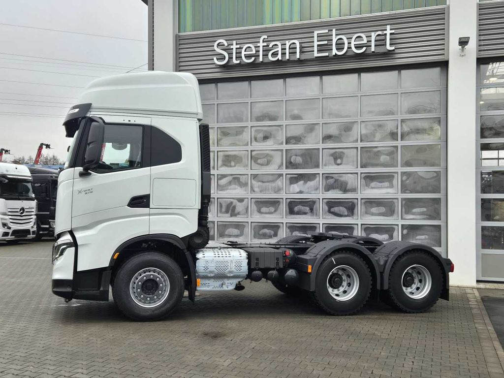 Iveco X-Way AS440X57TZ/P ON+ 6x4 Intarder 2xBett Iveco X-Way AS440X57TZ/P ON+ 6x4 Intarder 2xBett - Trekker: afbeelding 5 Iveco X-Way AS440X57TZ/P ON+ 6x4 Intarder 2xBett Iveco X-Way AS440X57TZ/P ON+ 6x4 Intarder 2xBett - Trekker: afbeelding 5