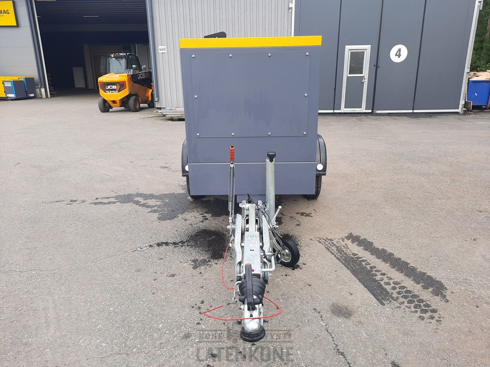 Atlas Copco QES 30 50 Hz Generaattori vetovarustuksella ID 4349 - Industrie generator: afbeelding 3 Atlas Copco QES 30 50 Hz Generaattori vetovarustuksella ID 4349 - Industrie generator: afbeelding 3