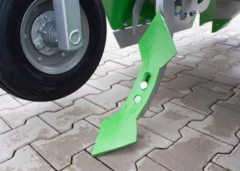 Bomet ridge forming and cultivating aggregate Ara P520, 67,5 mm - Aardappeltechniek: afbeelding 4 Bomet ridge forming and cultivating aggregate Ara P520, 67,5 mm - Aardappeltechniek: afbeelding 4