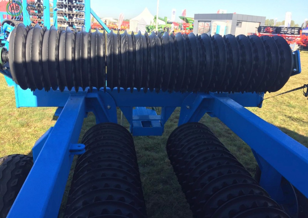 Cambridge hydraulically foldable roller 6.2 m 530 mm Agristal WUC - Landbouw wals: afbeelding 3 Cambridge hydraulically foldable roller 6.2 m 530 mm Agristal WUC - Landbouw wals: afbeelding 3