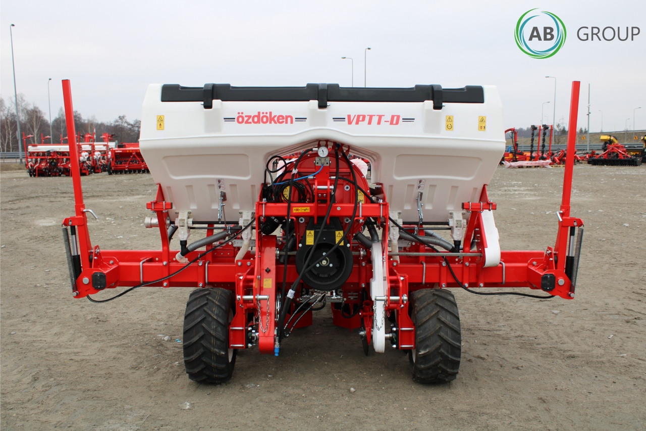 Four-row pneumatic precision seeder with depth fertilization Ozdoken VPTT - Precisiezaaimachine: afbeelding 2 Four-row pneumatic precision seeder with depth fertilization Ozdoken VPTT - Precisiezaaimachine: afbeelding 2