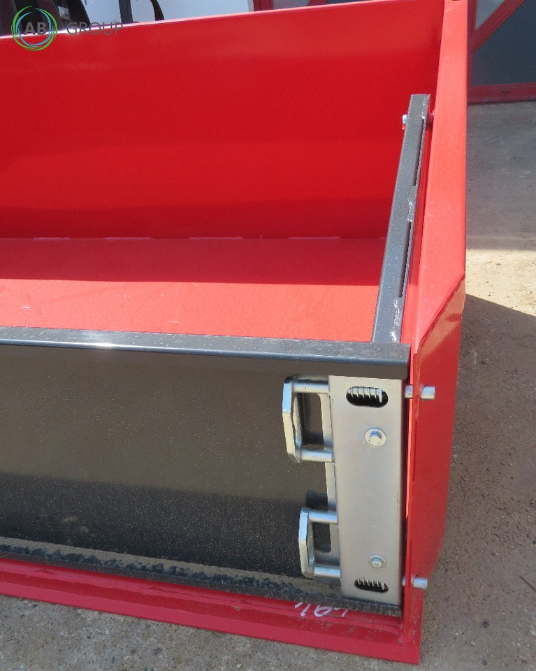 Inter-Tech hydraulic loading bucket 2,0 m, SS11 - Bak voor Landbouwmachine: afbeelding 2 Inter-Tech hydraulic loading bucket 2,0 m, SS11 - Bak voor Landbouwmachine: afbeelding 2