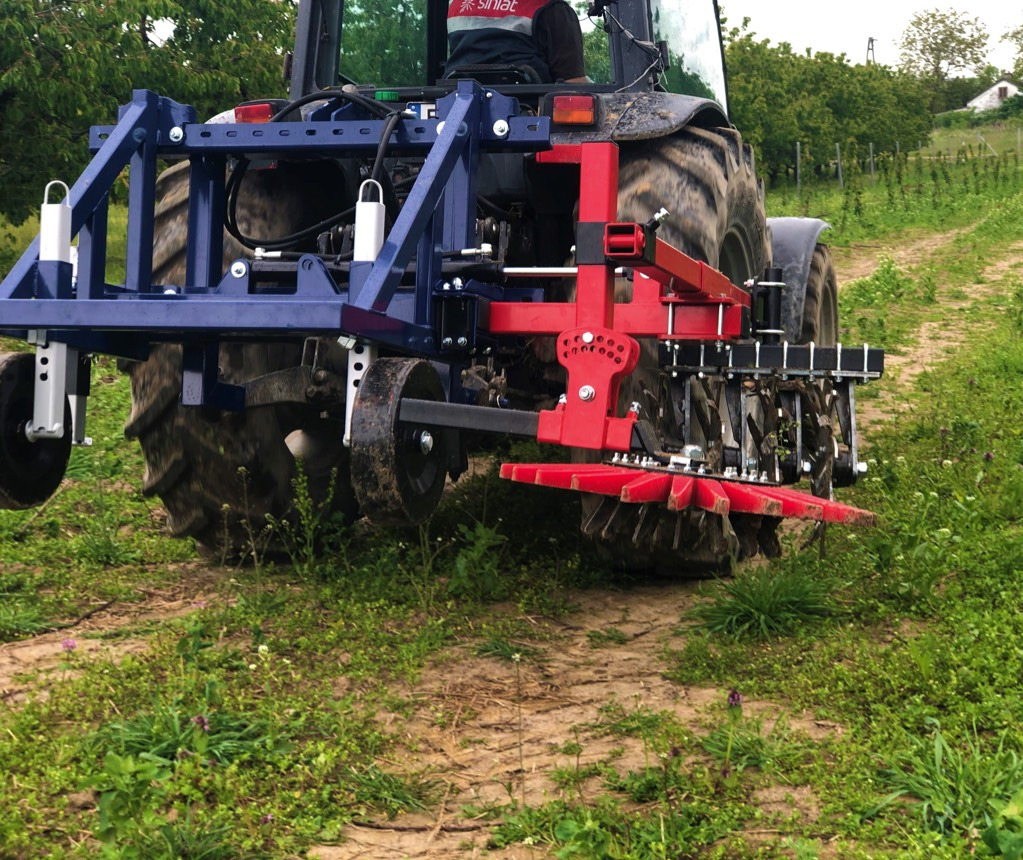 Jagoda one-sided orchard weeder KLAUDIA X1 - Cultivator: afbeelding 1 Jagoda one-sided orchard weeder KLAUDIA X1 - Cultivator: afbeelding 1