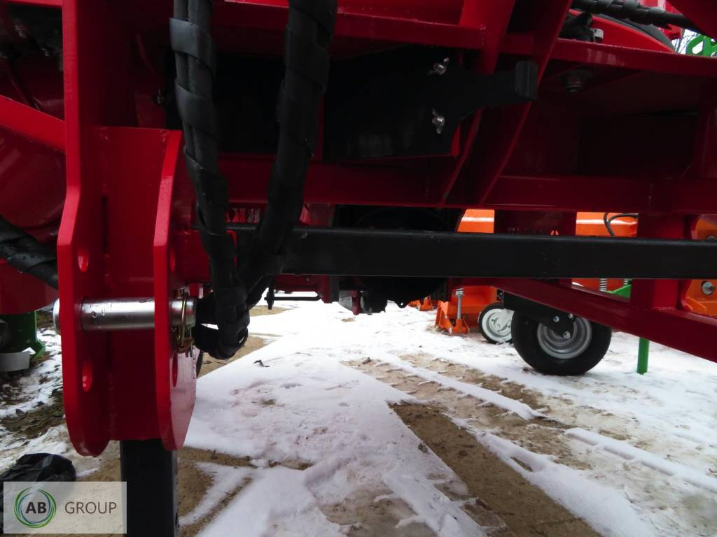 MCMS Warka straw spreader RS-16/B - Stroblazer: afbeelding 4 MCMS Warka straw spreader RS-16/B - Stroblazer: afbeelding 4
