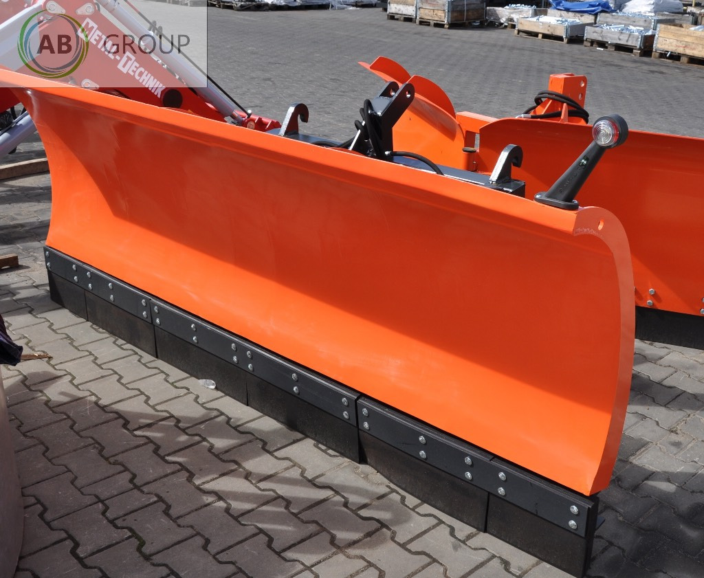 Metal-Technik snow plow 3.0 m category II - Sneeuwschuif voor Landbouwmachine: afbeelding 4 Metal-Technik snow plow 3.0 m category II - Sneeuwschuif voor Landbouwmachine: afbeelding 4