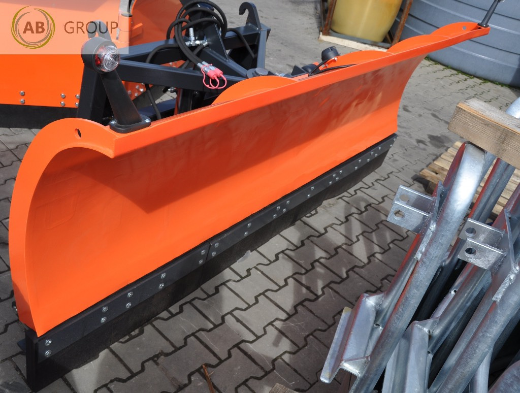 Metal-Technik snow plow 3.0 m category II - Sneeuwschuif voor Landbouwmachine: afbeelding 1 Metal-Technik snow plow 3.0 m category II - Sneeuwschuif voor Landbouwmachine: afbeelding 1