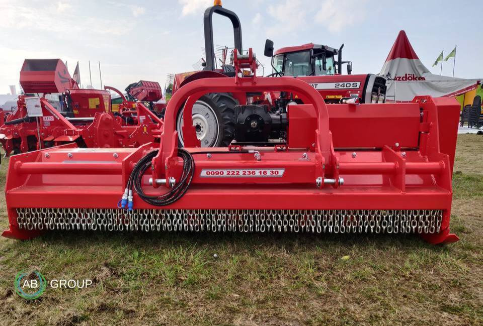 Toscano 2,4m flail mower - demo version - Klepelmaaier/ Mulcher: afbeelding 3 Toscano 2,4m flail mower - demo version - Klepelmaaier/ Mulcher: afbeelding 3