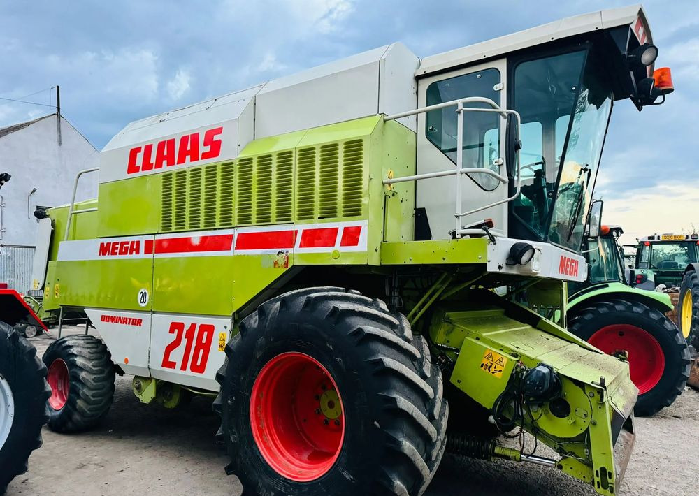 Claas MEGA 218 - Maaidorser: afbeelding 1 Claas MEGA 218 - Maaidorser: afbeelding 1