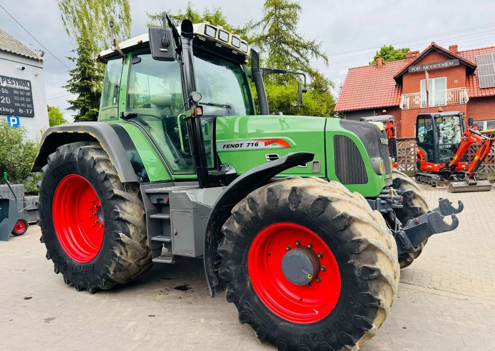 Fendt 716 Vario - Tractor: afbeelding 4 Fendt 716 Vario - Tractor: afbeelding 4