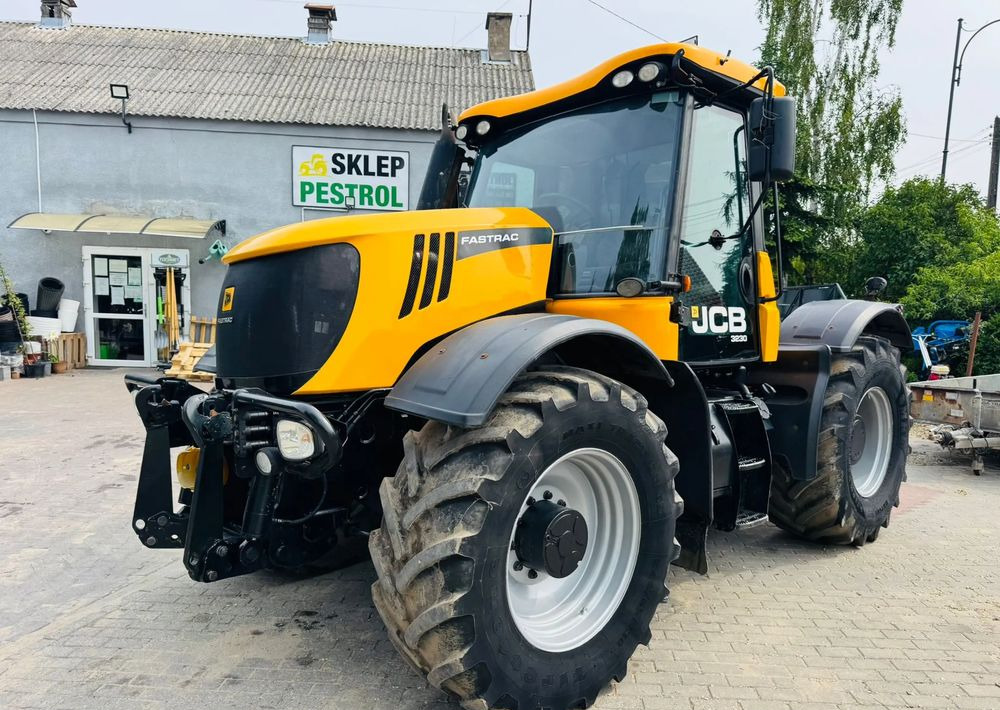 JCB FASTRAC 3230 - Tractor: afbeelding 1 JCB FASTRAC 3230 - Tractor: afbeelding 1