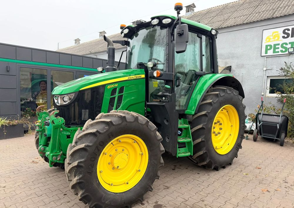 John Deere 6120M - Tractor: afbeelding 1 John Deere 6120M - Tractor: afbeelding 1