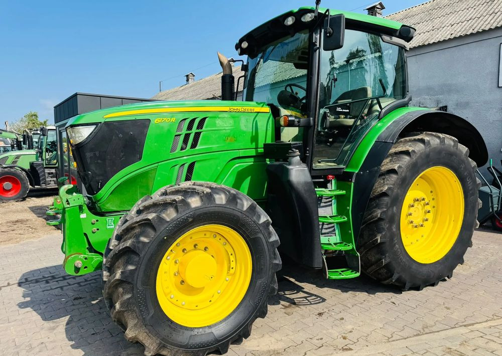 John Deere 6170R - Tractor: afbeelding 1 John Deere 6170R - Tractor: afbeelding 1