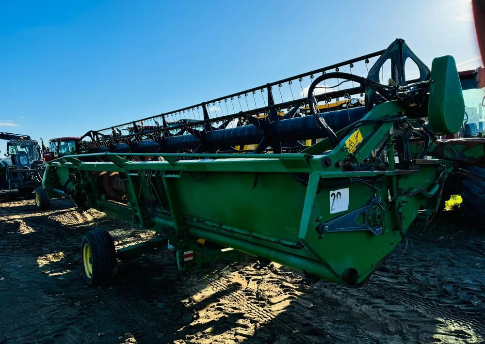John Deere 630R - Graanmaaibord: afbeelding 2 John Deere 630R - Graanmaaibord: afbeelding 2