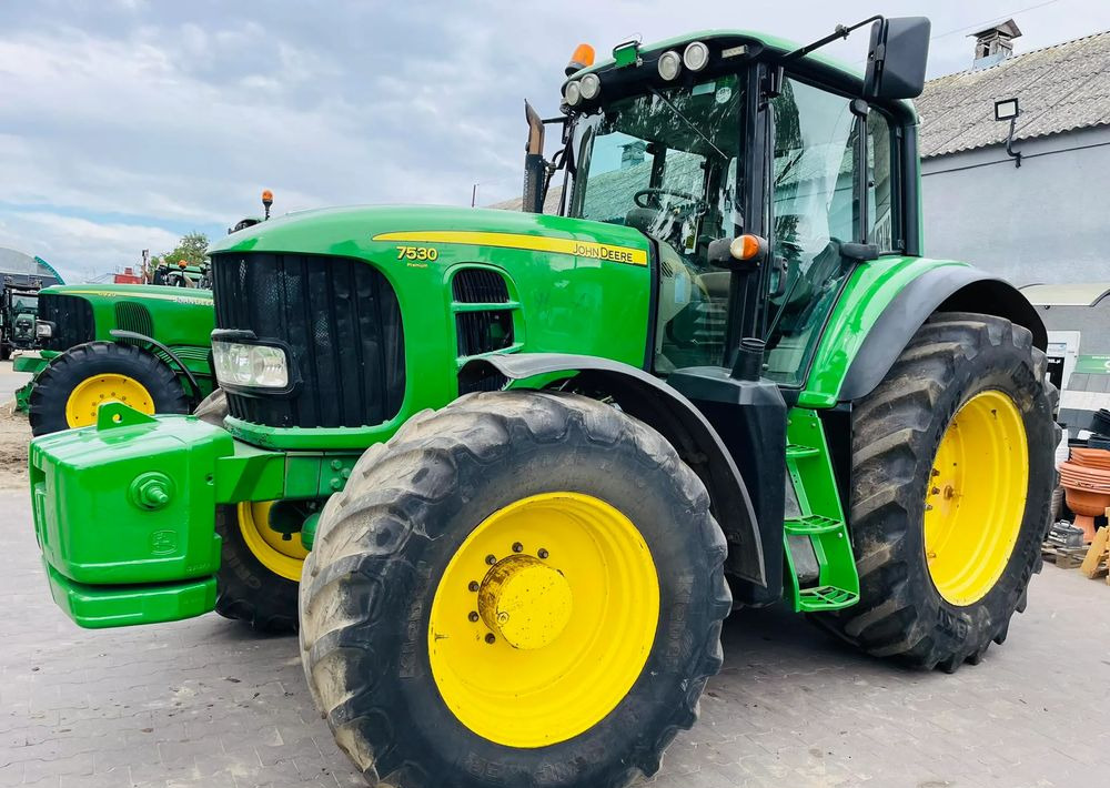 John Deere 7530 PREMIUM - Tractor: afbeelding 3 John Deere 7530 PREMIUM - Tractor: afbeelding 3