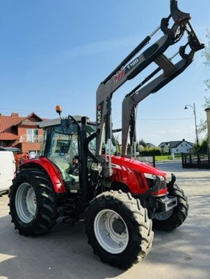 Massey Ferguson 5608 DYNA-4 - Tractor: afbeelding 1 Massey Ferguson 5608 DYNA-4 - Tractor: afbeelding 1