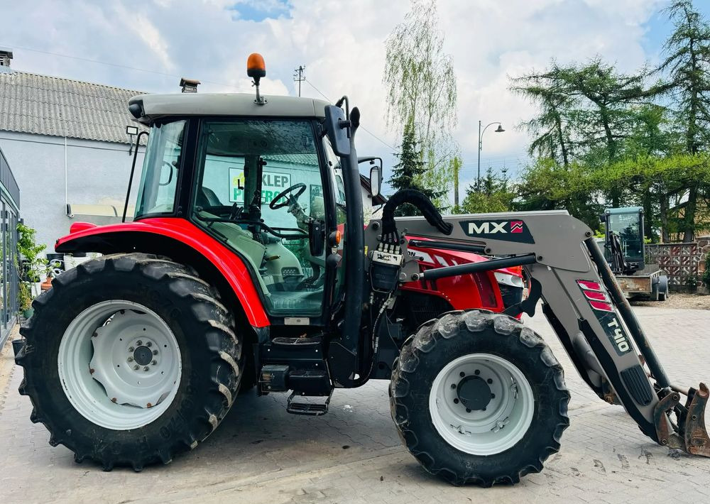 Massey Ferguson 5608 Dyna 4 - Tractor: afbeelding 2 Massey Ferguson 5608 Dyna 4 - Tractor: afbeelding 2