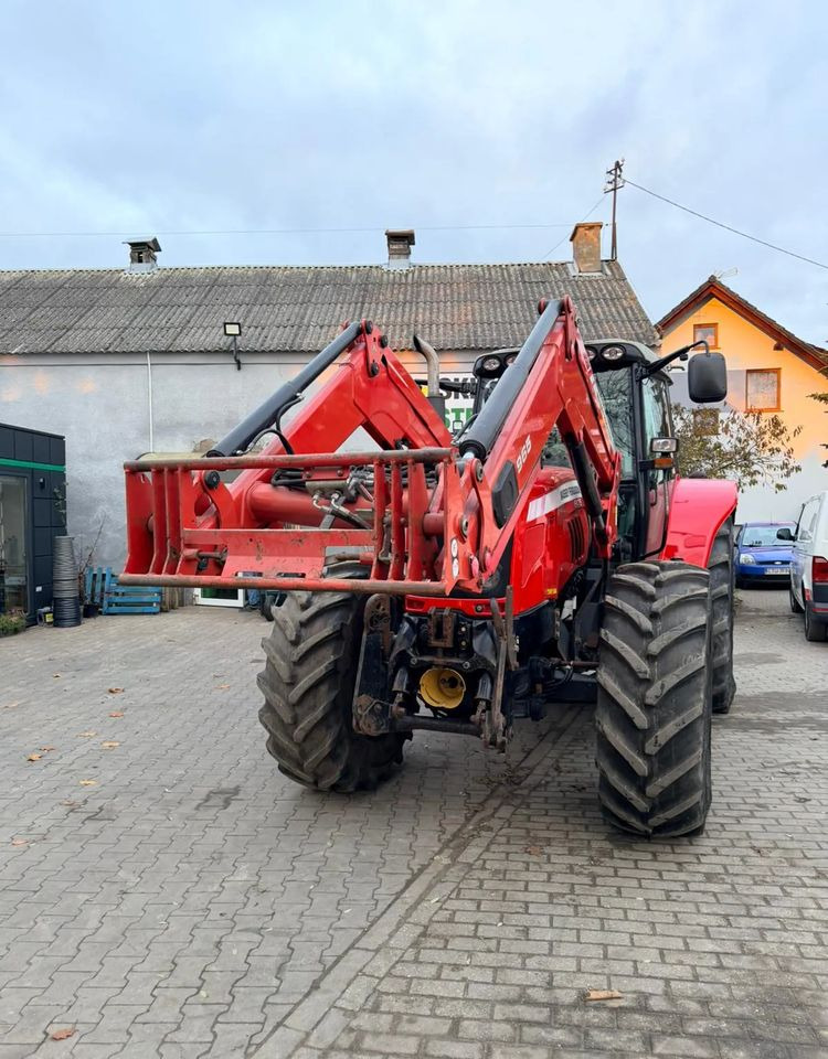 Massey Ferguson 6475 Dyna 6 - Tractor: afbeelding 4 Massey Ferguson 6475 Dyna 6 - Tractor: afbeelding 4