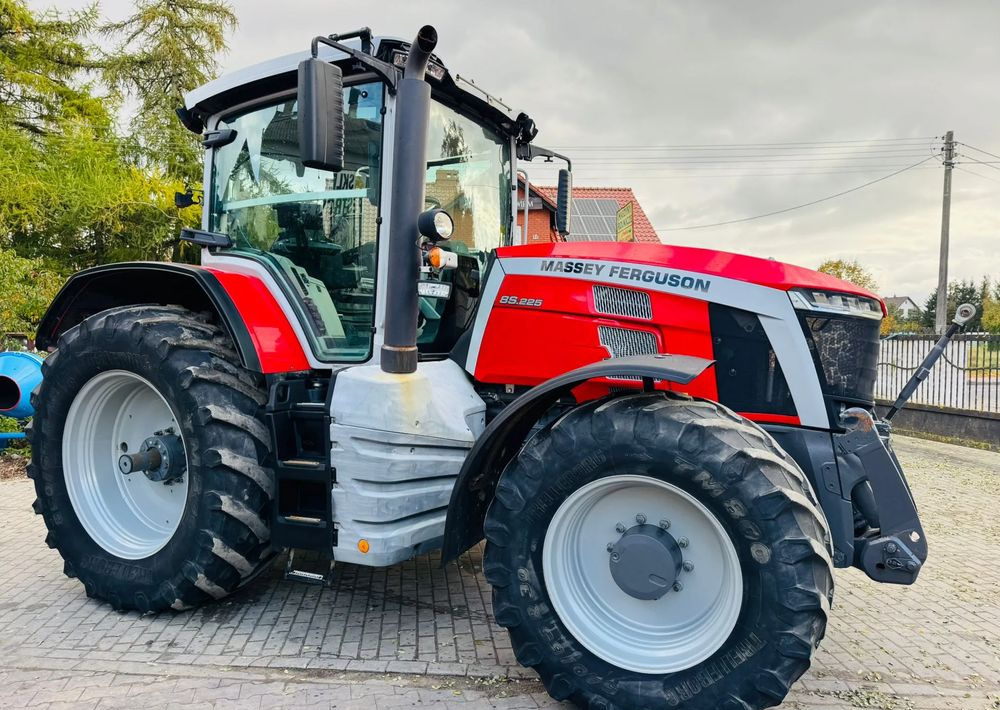 Massey Ferguson 8S.225 - Tractor: afbeelding 3 Massey Ferguson 8S.225 - Tractor: afbeelding 3
