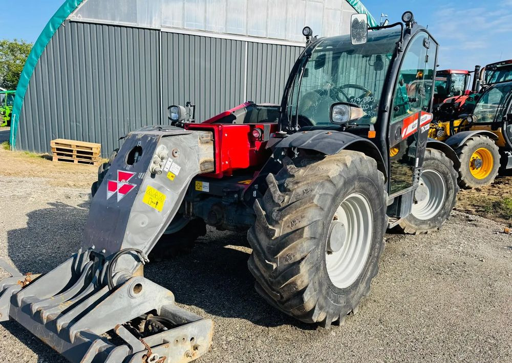 Massey Ferguson TH 70.38 - Verreiker: afbeelding 2 Massey Ferguson TH 70.38 - Verreiker: afbeelding 2