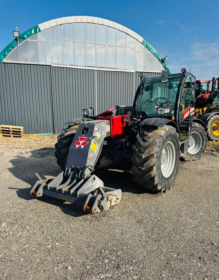 Massey Ferguson TH 70.38 - Verreiker: afbeelding 1 Massey Ferguson TH 70.38 - Verreiker: afbeelding 1