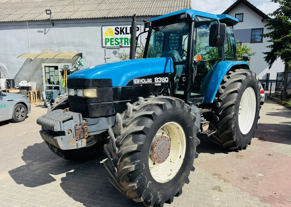 New Holland 8360 - Tractor: afbeelding 1 New Holland 8360 - Tractor: afbeelding 1