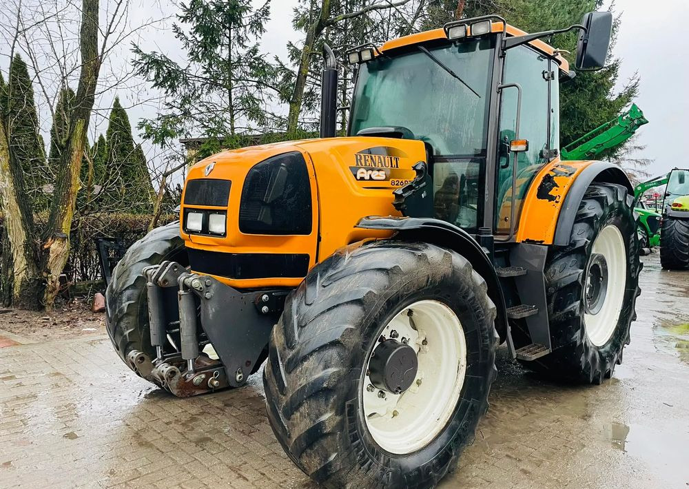 Renault Ares 826 RZ - Tractor: afbeelding 2 Renault Ares 826 RZ - Tractor: afbeelding 2