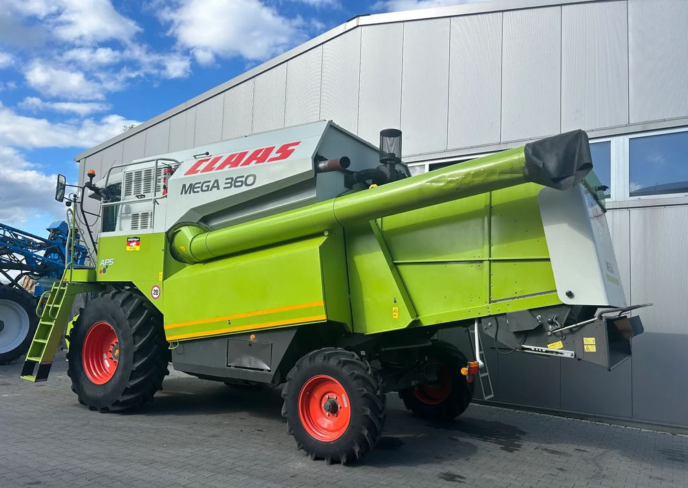 Claas Mega 360 - Maaidorser: afbeelding 2 Claas Mega 360 - Maaidorser: afbeelding 2