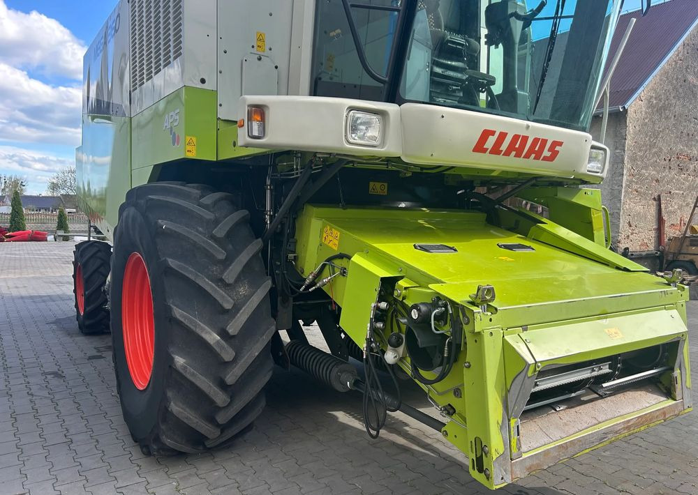 Claas Mega 360 - Maaidorser: afbeelding 4 Claas Mega 360 - Maaidorser: afbeelding 4
