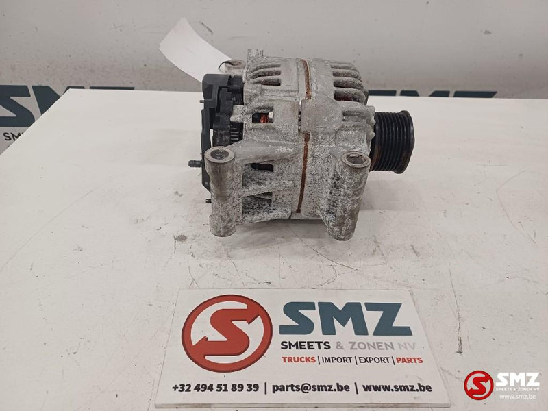 Caterpillar Alternator Caterpillar - Dynamo voor Intern transport: afbeelding 1 Caterpillar Alternator Caterpillar - Dynamo voor Intern transport: afbeelding 1