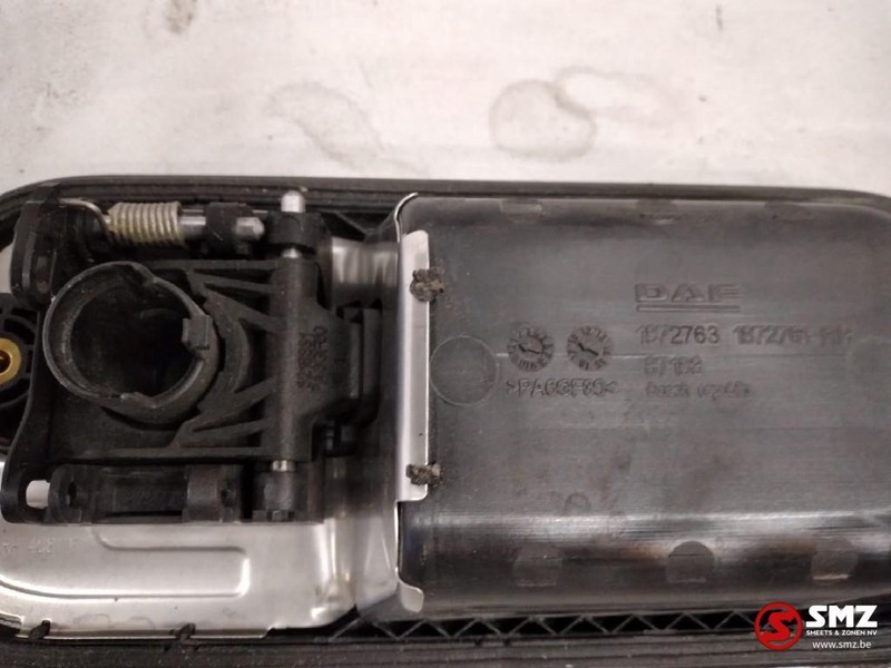 DAF Occ Deurklink rechts DAF XF106 - Deur en onderdelen voor Vrachtwagen: afbeelding 2 DAF Occ Deurklink rechts DAF XF106 - Deur en onderdelen voor Vrachtwagen: afbeelding 2