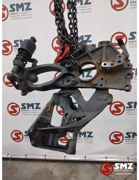 DAF Occ chassissteun + bladveerbeugel links DAF - Frame/ Chassis voor Vrachtwagen: afbeelding 1 DAF Occ chassissteun + bladveerbeugel links DAF - Frame/ Chassis voor Vrachtwagen: afbeelding 1