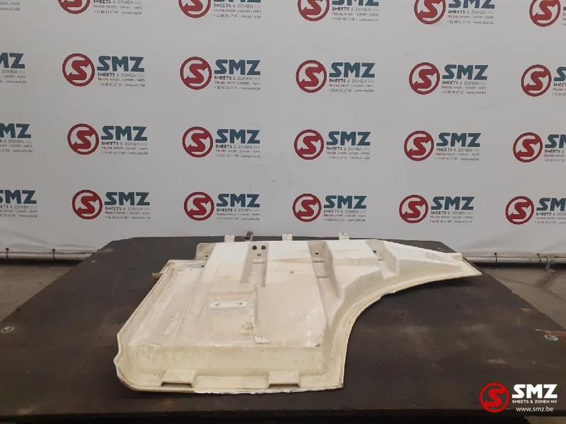 DAF Occ deurverlenging rechts DAF - Deur en onderdelen voor Vrachtwagen: afbeelding 2 DAF Occ deurverlenging rechts DAF - Deur en onderdelen voor Vrachtwagen: afbeelding 2