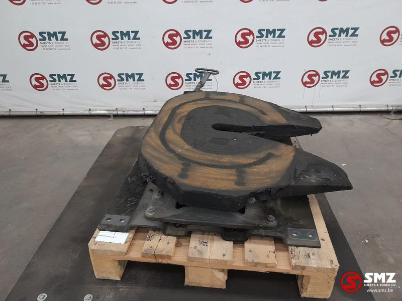 DAF Occ koppelschotel + montageplaat JOST JSK37C - Koppelschotel voor Vrachtwagen: afbeelding 2 DAF Occ koppelschotel + montageplaat JOST JSK37C - Koppelschotel voor Vrachtwagen: afbeelding 2