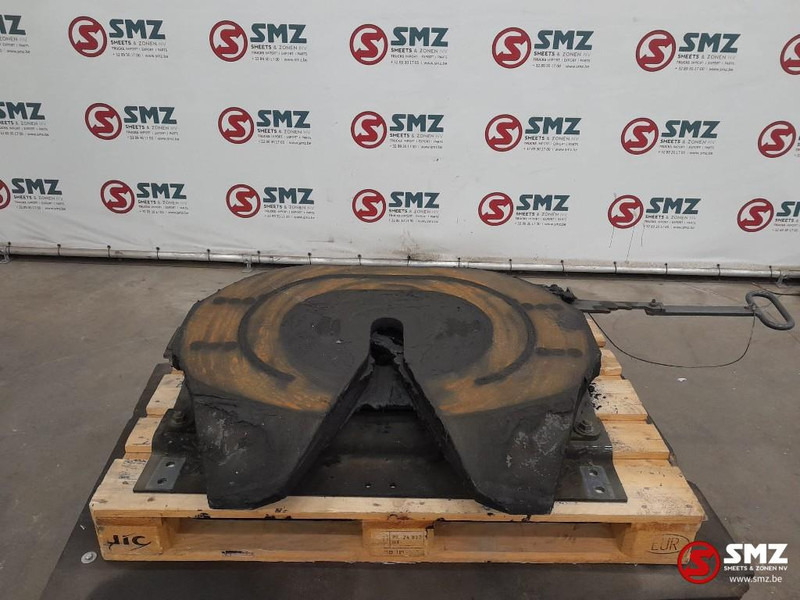 DAF Occ koppelschotel + montageplaat JOST JSK37C - Koppelschotel voor Vrachtwagen: afbeelding 1 DAF Occ koppelschotel + montageplaat JOST JSK37C - Koppelschotel voor Vrachtwagen: afbeelding 1