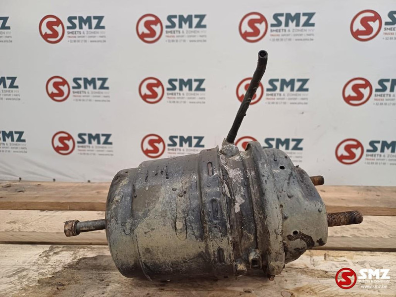 DAF Occ remcilinder linksachteraan DAF - Remcilinder voor Vrachtwagen: afbeelding 2 DAF Occ remcilinder linksachteraan DAF - Remcilinder voor Vrachtwagen: afbeelding 2