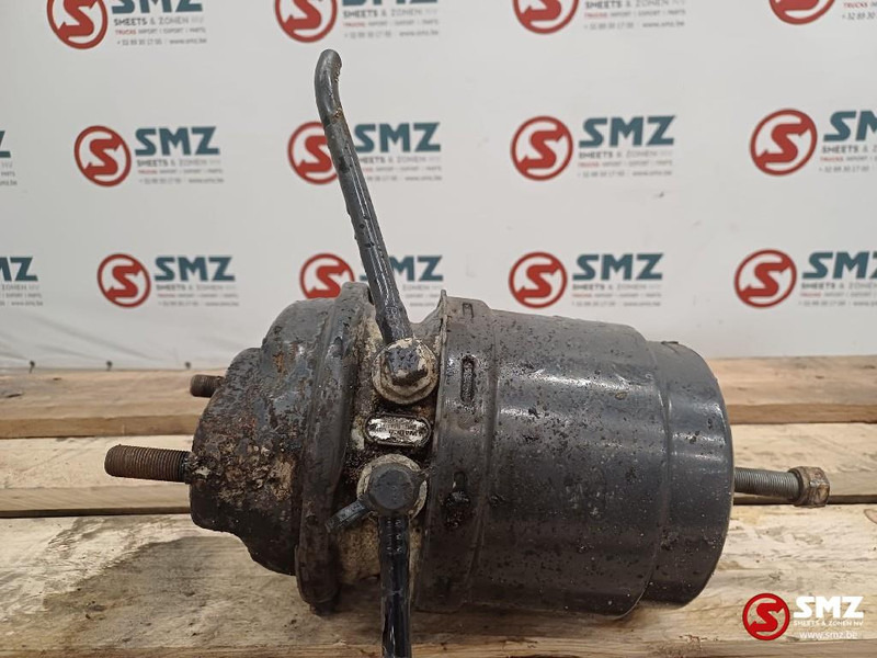 DAF Occ remcilinder linksachteraan DAF - Remcilinder voor Vrachtwagen: afbeelding 1 DAF Occ remcilinder linksachteraan DAF - Remcilinder voor Vrachtwagen: afbeelding 1