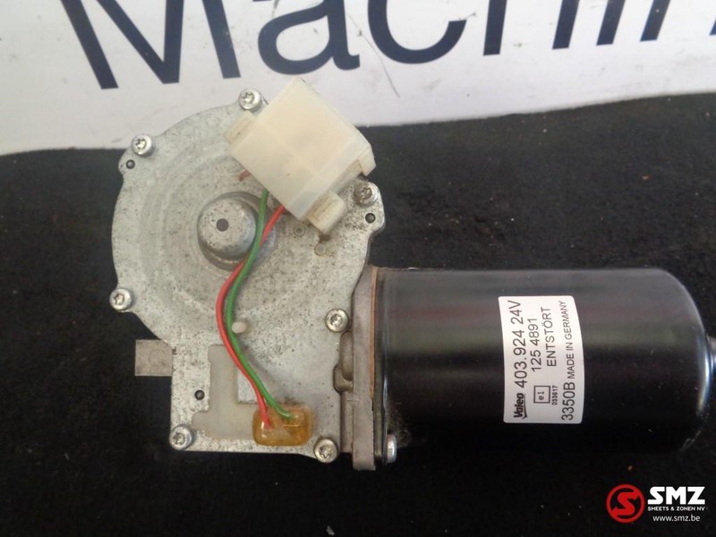 DAF Occ ruitenwissermotor DAF XF CF - Ruitenwisser voor Vrachtwagen: afbeelding 4 DAF Occ ruitenwissermotor DAF XF CF - Ruitenwisser voor Vrachtwagen: afbeelding 4