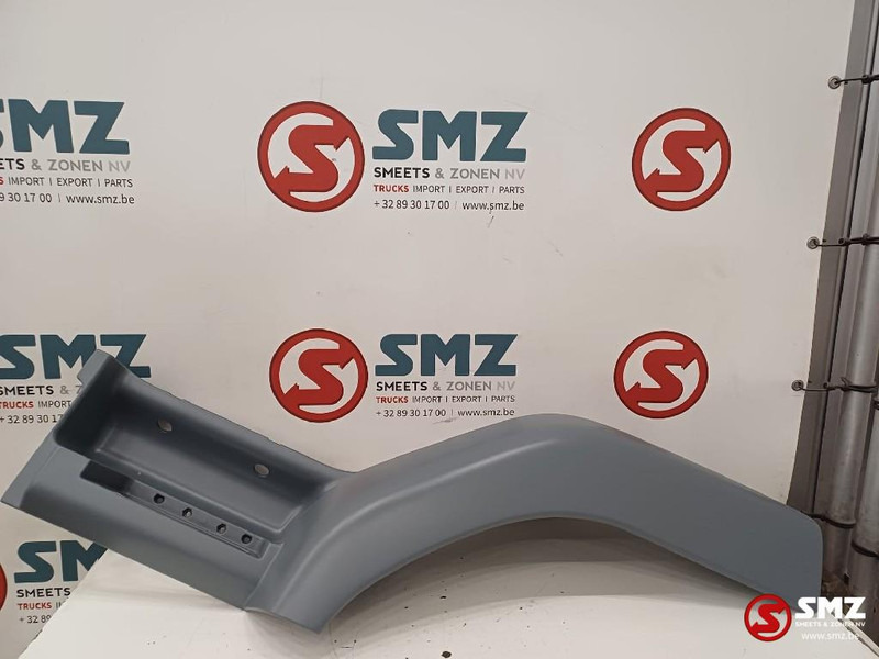 DAF Opstap links DAF - Cabine en interieur voor Vrachtwagen: afbeelding 1 DAF Opstap links DAF - Cabine en interieur voor Vrachtwagen: afbeelding 1